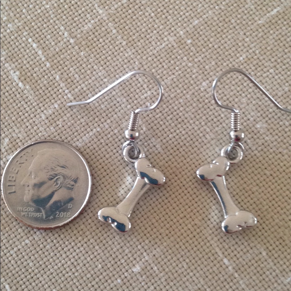 HAND CRAFTED Dog Bone Earrings Silver Toned Pierced - Picture 4 of 4
